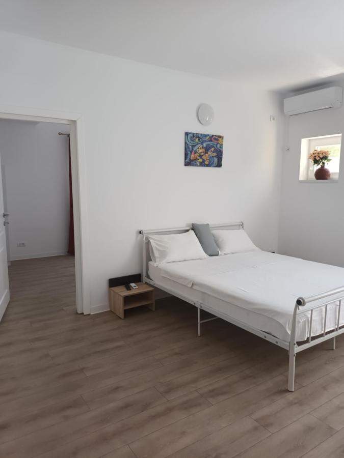 Vila Cosmin Hotel Eforie Bagian luar foto