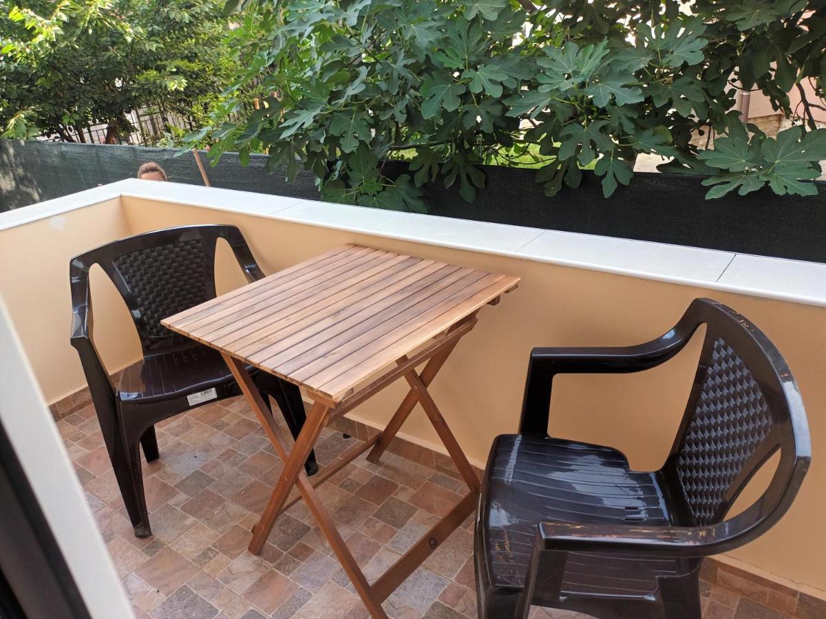 Vila Cosmin Hotel Eforie Bagian luar foto